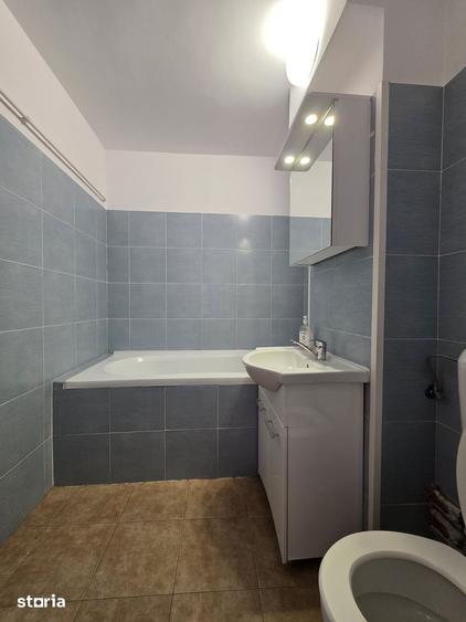 Apartament cu 3 camere decomandat, mobilat în Unirii — fotografia 3