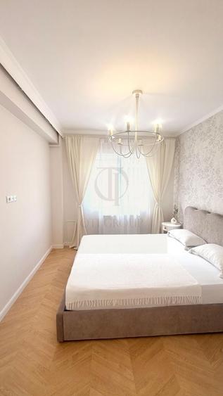Apartament cu 3 camere semidecomandat în Florești