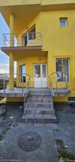 Vila central,de inchiriat, S+P+1E- Chitila