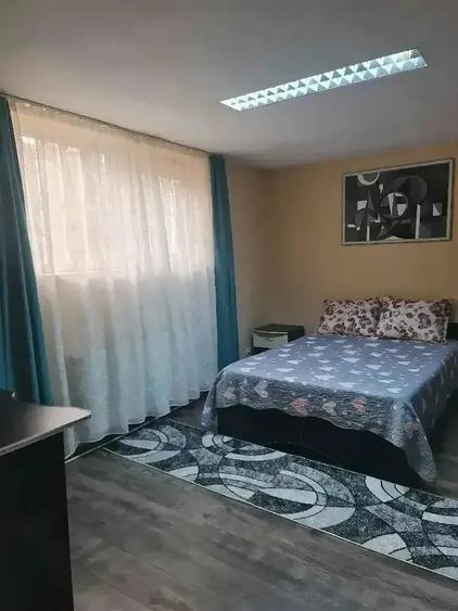 Apartament cu 2 camere semidecomandat în George Bacovia