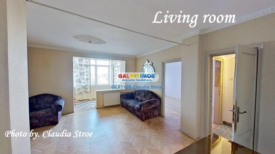 Apartament cu 2 camere semidecomandat, mobilat în Romană