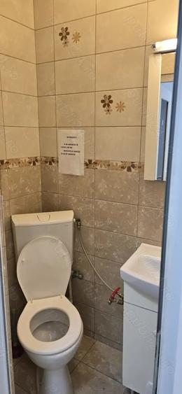 Spatiu comercial central pentru inchiriat - 3