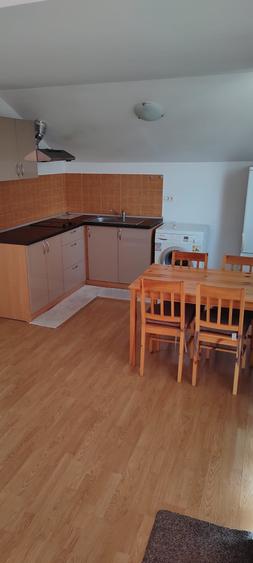 Apartament cu 2 camere nedecomandat, mobilat în Girocului