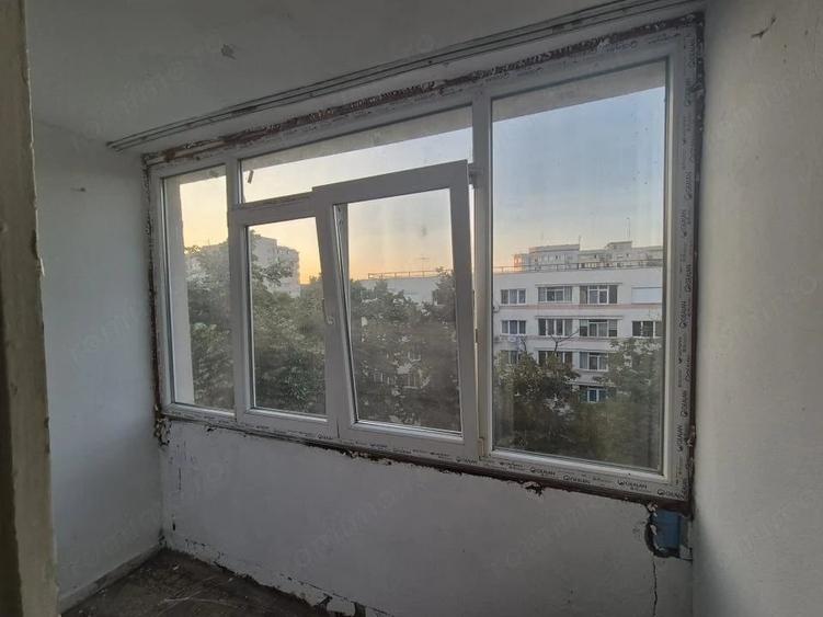 apartament 3 camere langa Metrou 1 Decembrie - 8