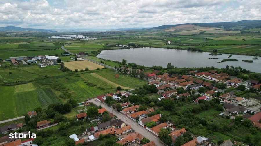 Teren de 1150 mp, în Feldioara
