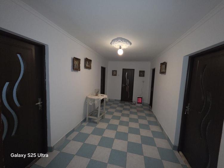 Casă cu 3 camere în Gliganu de Jos