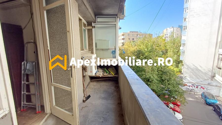 Apartament cu 2 camere semidecomandat în Cișmigiu