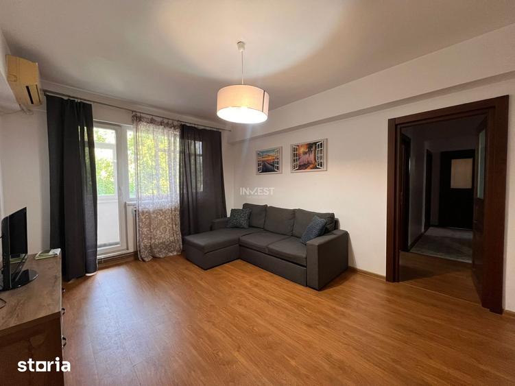 Apartament cu 4 camere semidecomandat, mobilat în Tătărași