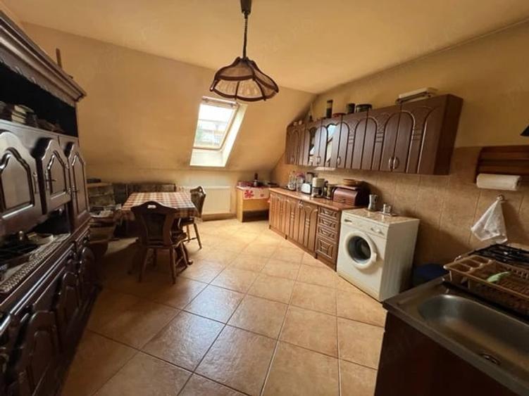 Casă cu 2 camere cu Teren 231 Mp în Central