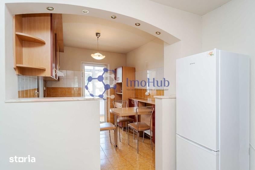 Apartament cu 3 camere decomandat în Păcurari