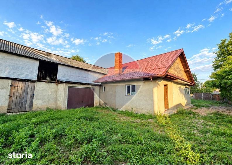 Casă cu 3 camere cu Teren 2100 Mp în Valea lui Ion