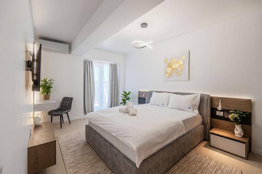 Apartament cu 2 camere decomandat în Mamaia-Sat