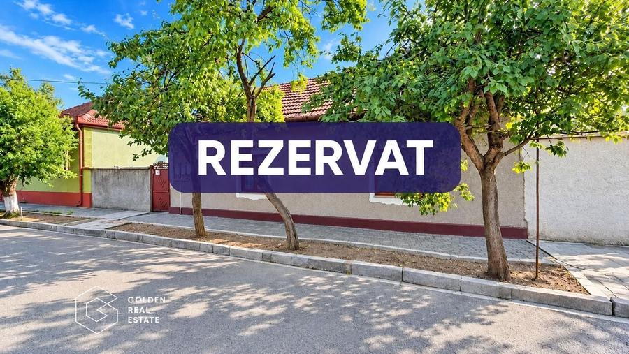 Casă individuală cu 6 camere cu Canalizare în Confecții
