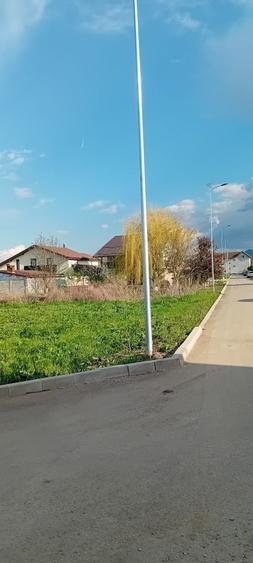 Spațiu comercial, în Sânpetru