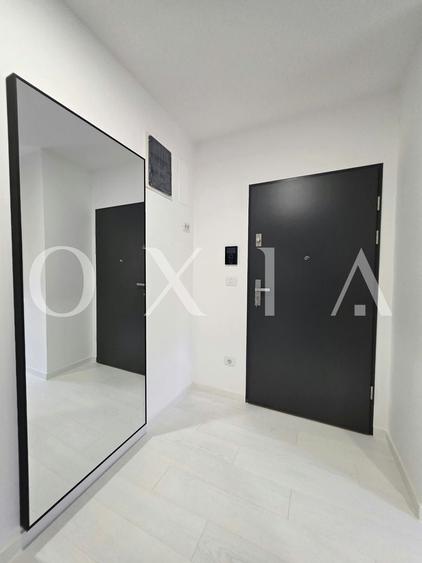 Apartament cu 2 camere semidecomandat, mobilat în Dumbrăvița