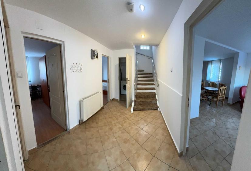 Apartament cu 4 camere decomandat în Copou