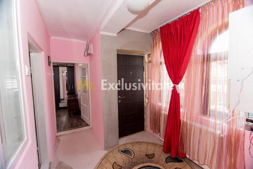 Casă cu 3 camere cu Teren 1000 Mp în Văcarea