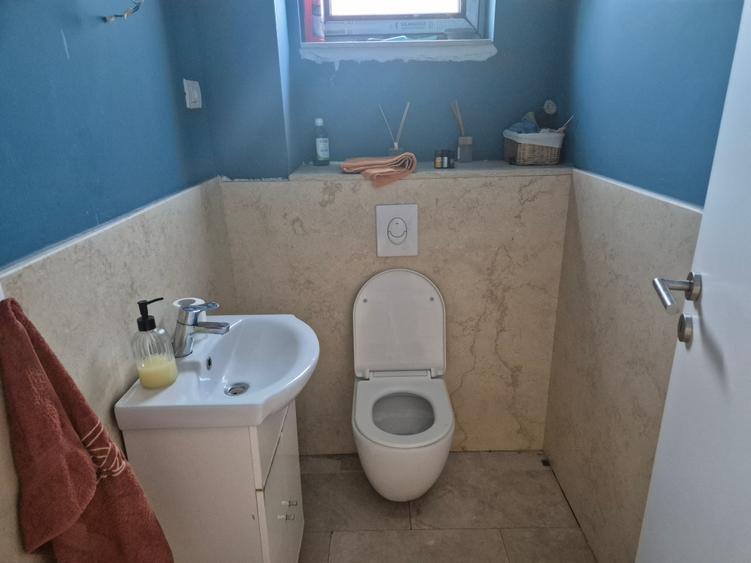 Casă individuală cu 5 camere cu Teren 1000 Mp în Zurbaua