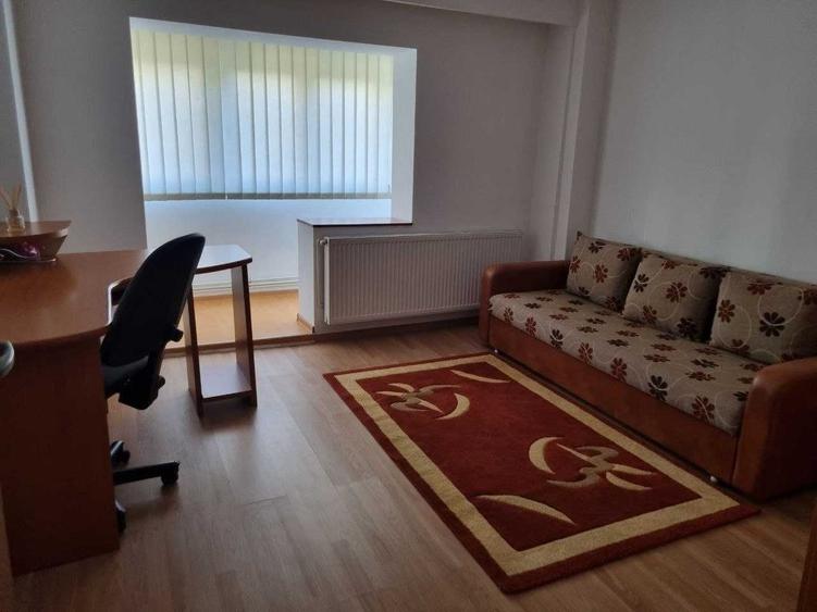 Apartament cu 2 camere decomandat în Mărăști