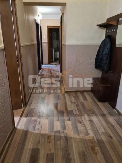 Apartament cu 3 camere decomandat, mobilat în Păcurari