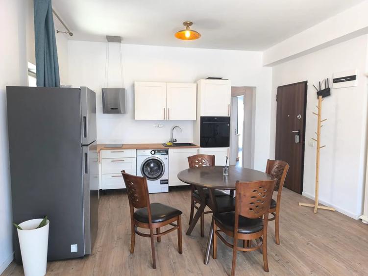 Apartament cu 3 camere, mobilat în Kamsas