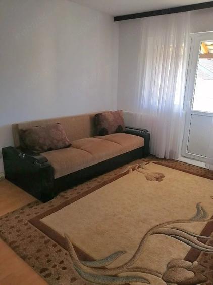 Apartament cu 2 camere semidecomandat în Exterior Vest