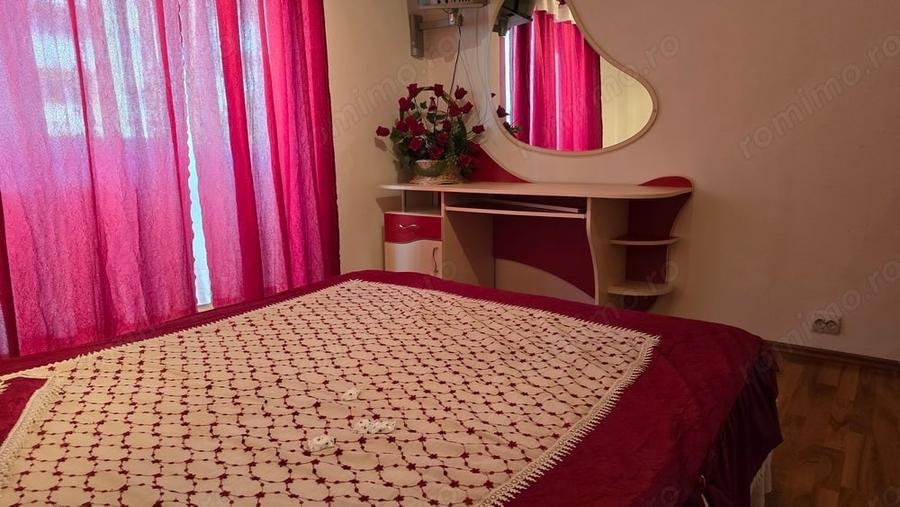 Apartament cu 4 camere decomandat în Dorobanți