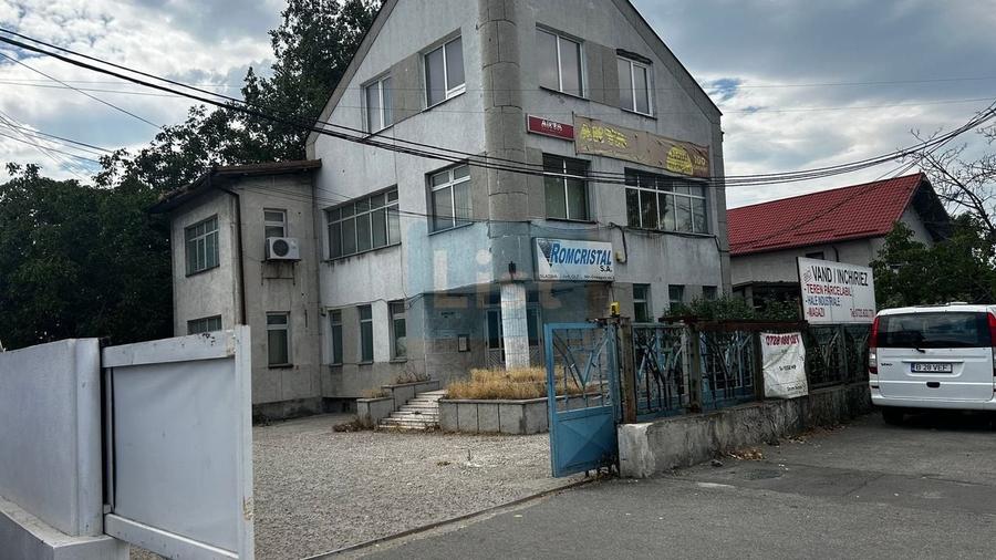 Birou, de 300 mp, în Gară