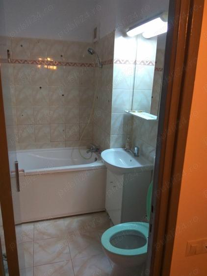 Apartament cu 2 camere decomandat în Gruia