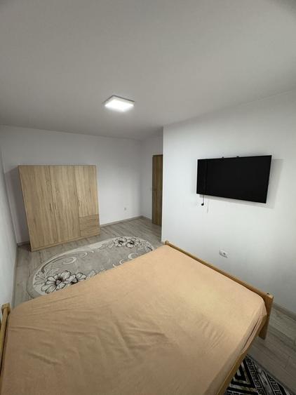 Apartament cu 2 camere decomandat în Rediu