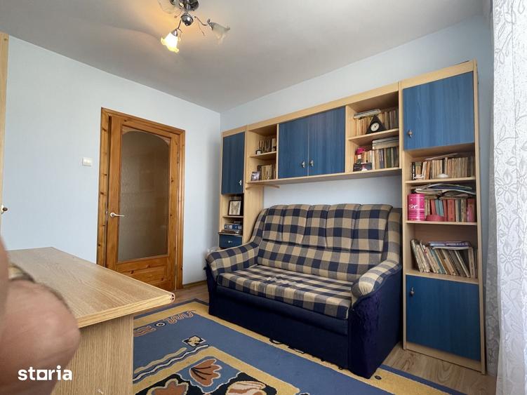 Apartament cu 4 camere în Central