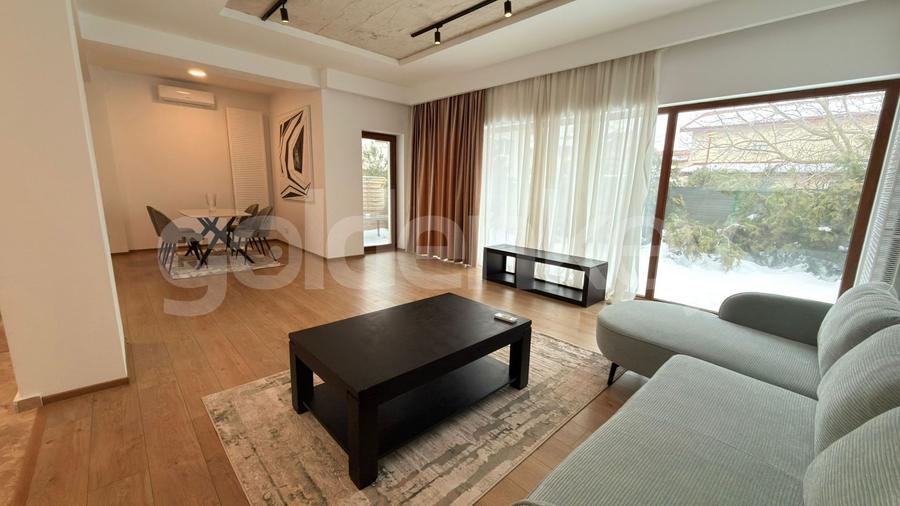 Duplex cu 4 camere cu Canalizare în Pipera
