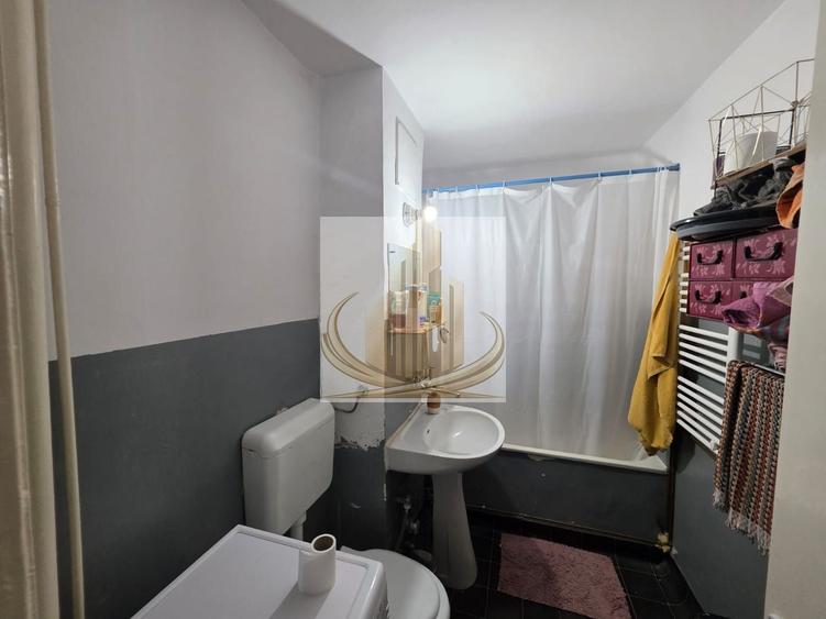 Apartament cu 2 camere decomandat în Bucovina