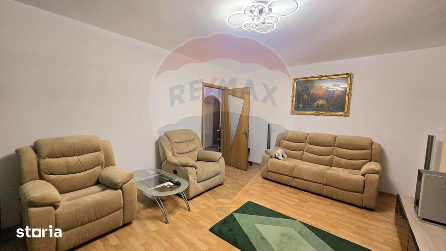 Apartament cu 3 camere, mobilat în 13 Septembrie