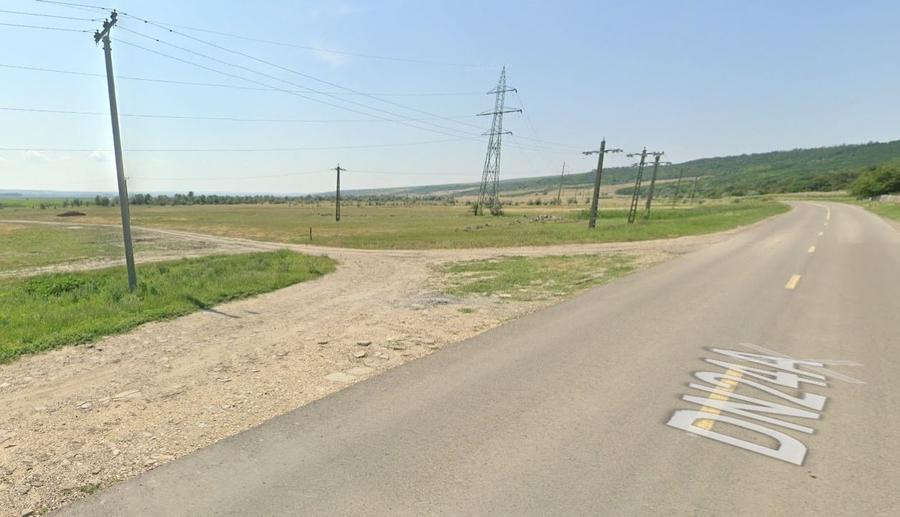 Teren agricol extravilan de 500000 mp, în Lunca Banului