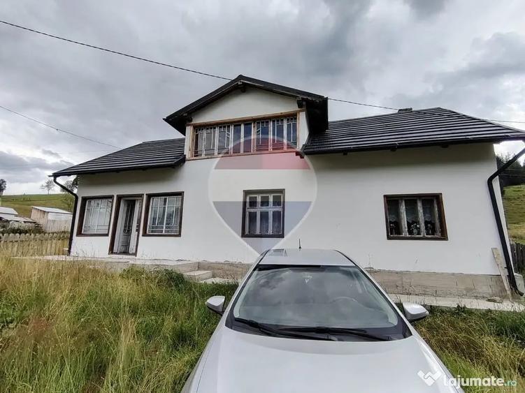 Casă cu 3 camere cu Teren 13623 Mp în Ciocănești