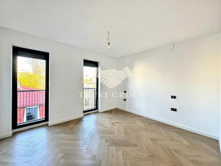 Apartament cu 4 camere decomandat în Dorobanți