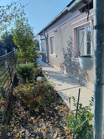 Casă cu 3 camere cu Teren 800 Mp în Central