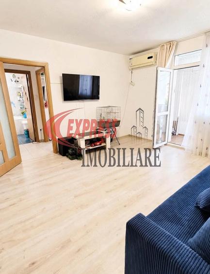 Apartament cu 2 camere semidecomandat în 1 Decembrie 1918