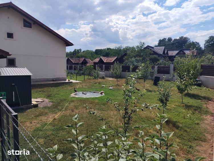 Casă cu 5 camere cu Teren 1500 Mp în Drajna