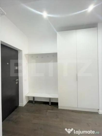 Apartament cu 3 camere semidecomandat în Baciu