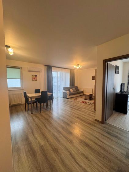 Apartament cu 2 camere decomandat în Lazaret