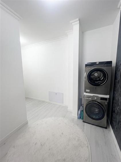 Apartament cu 3 camere decomandat în Nufărul