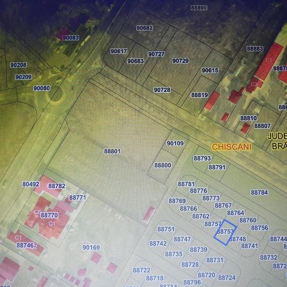 Teren de 300 mp, în Vărsătura