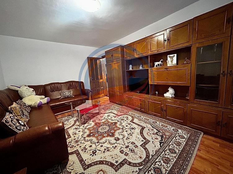 Apartament cu 2 camere decomandat, mobilat în Lăpuș
