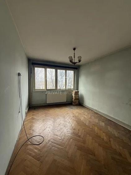 Apartament cu 2 camere decomandat în Semicentral