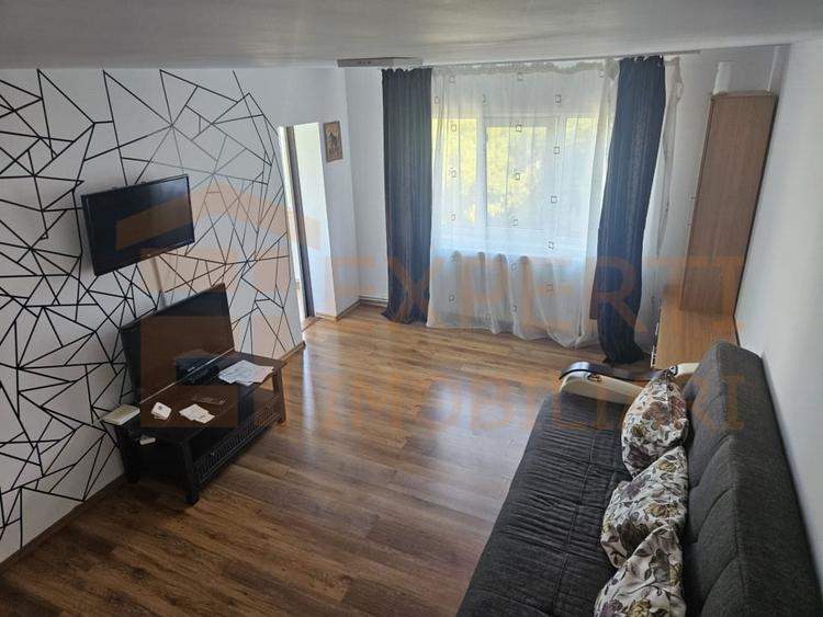 Apartament cu 2 camere decomandat, mobilat în Faleza Nord