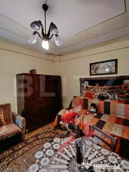 Casă cu 3 camere cu Teren 440 Mp în Central