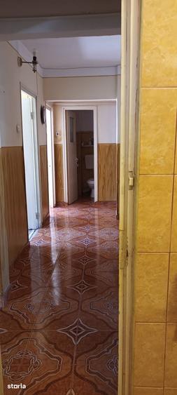 Apartament cu 4 camere decomandat în Unirii Sud