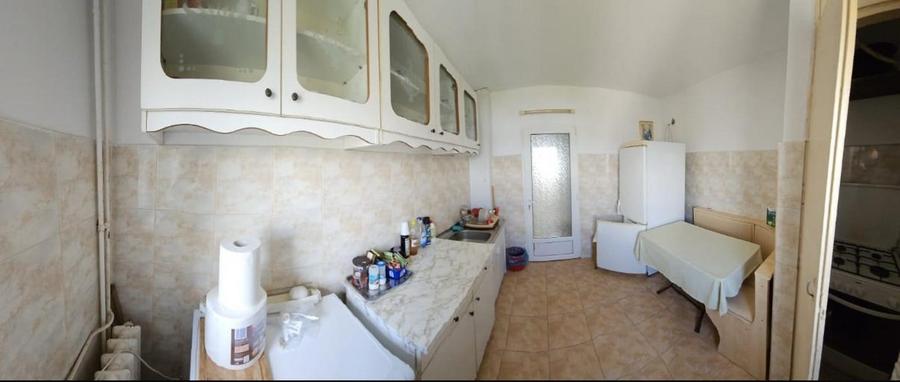 Apartament cu 4 camere decomandat, mobilat în Eforie Nord